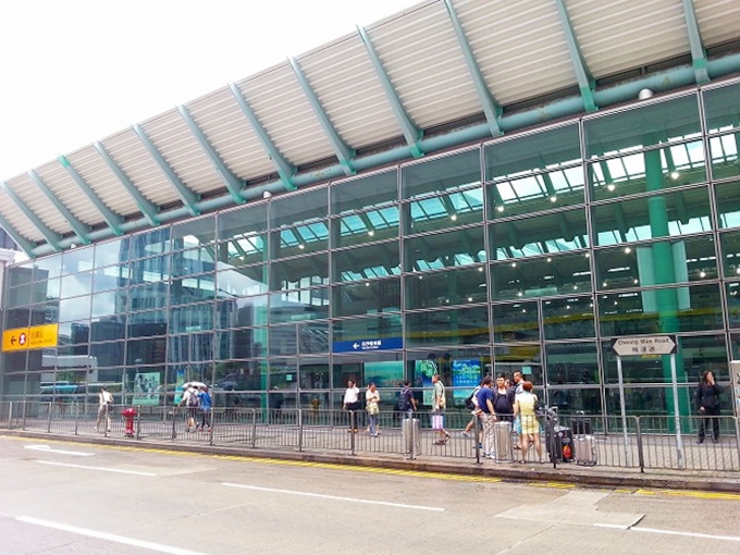 香港から中国大陸への旅の起点 ホンハム駅 外観