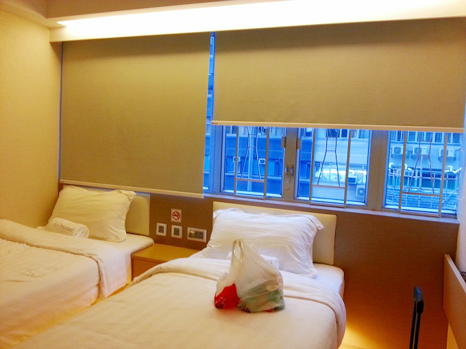香港 九龍 尖沙咀「アイ ホテル/i-Hotel」の客室