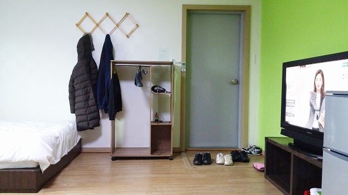 韓国 ソウル 南山 アイ ハウス（i house.）シンプルな客室