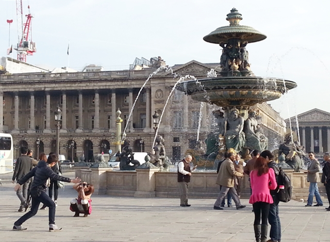 フランス パリ コンコルド広場の噴水