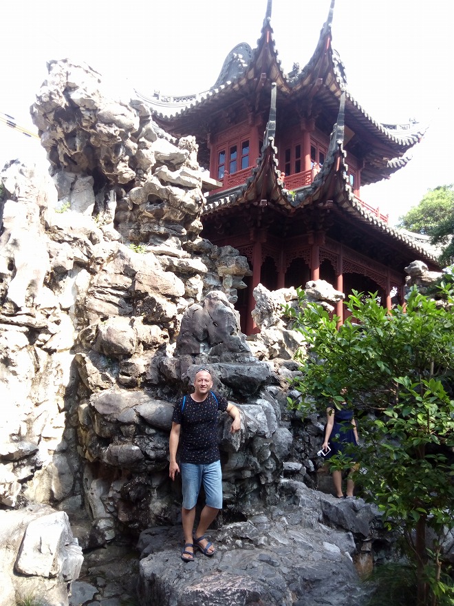 中華人民共和国 上海 豫園 上海城隍廟の廟園「西園」
