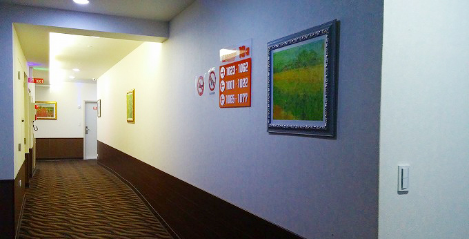 台湾 台北市 西門 ゴー スリープ ホテル ハンコウの客室フロアの廊下