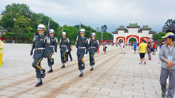 台湾 台北市 忠烈祠「儀仗兵交代式」