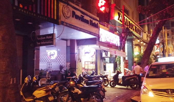 ベトナム ホーチミン市「シンガポール料理の蟹のレストラン」