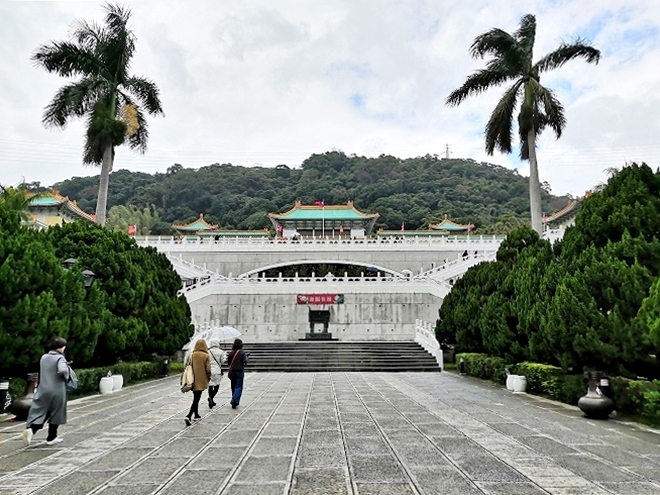 台湾 国立故宮博物院前広場