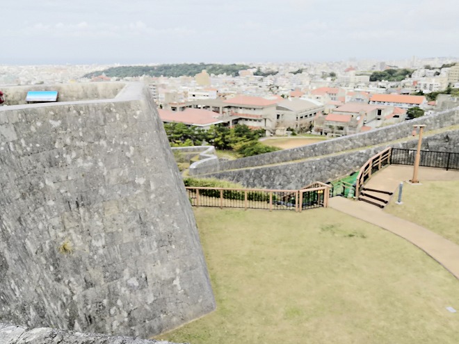 那覇 首里城「東のアザナ」から見た景色
