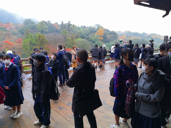 京都清水寺的“清水舞台”。