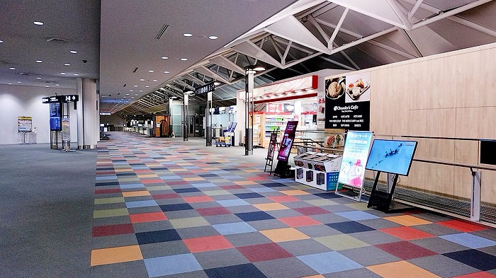 中部国際空港セントレア第一ターミナル3階「搭乗待合室」