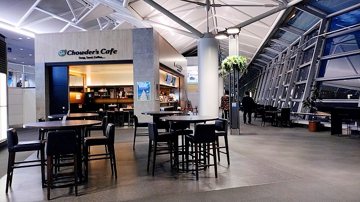 中部国際空港セントレア第一ターミナル3階「搭乗待合室」