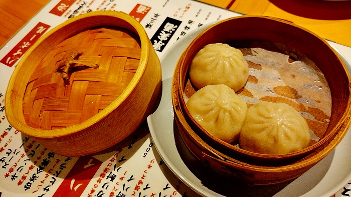 餃子酒場 金五郎 泊店 料理