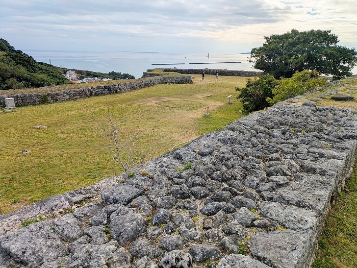 世界遺産 勝連城跡 - うるま市