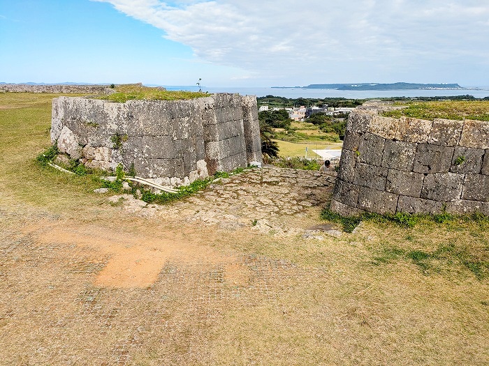 世界遺産 勝連城跡 - うるま市