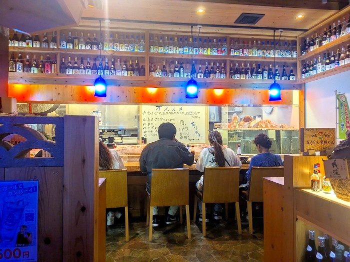 沖縄海鮮たらじさびら - 糸満市西崎